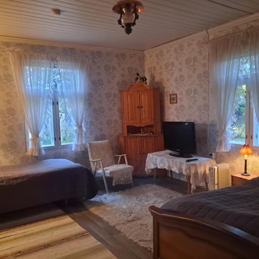 Levomaeki Farm Cottages Ypaja Экстерьер фото