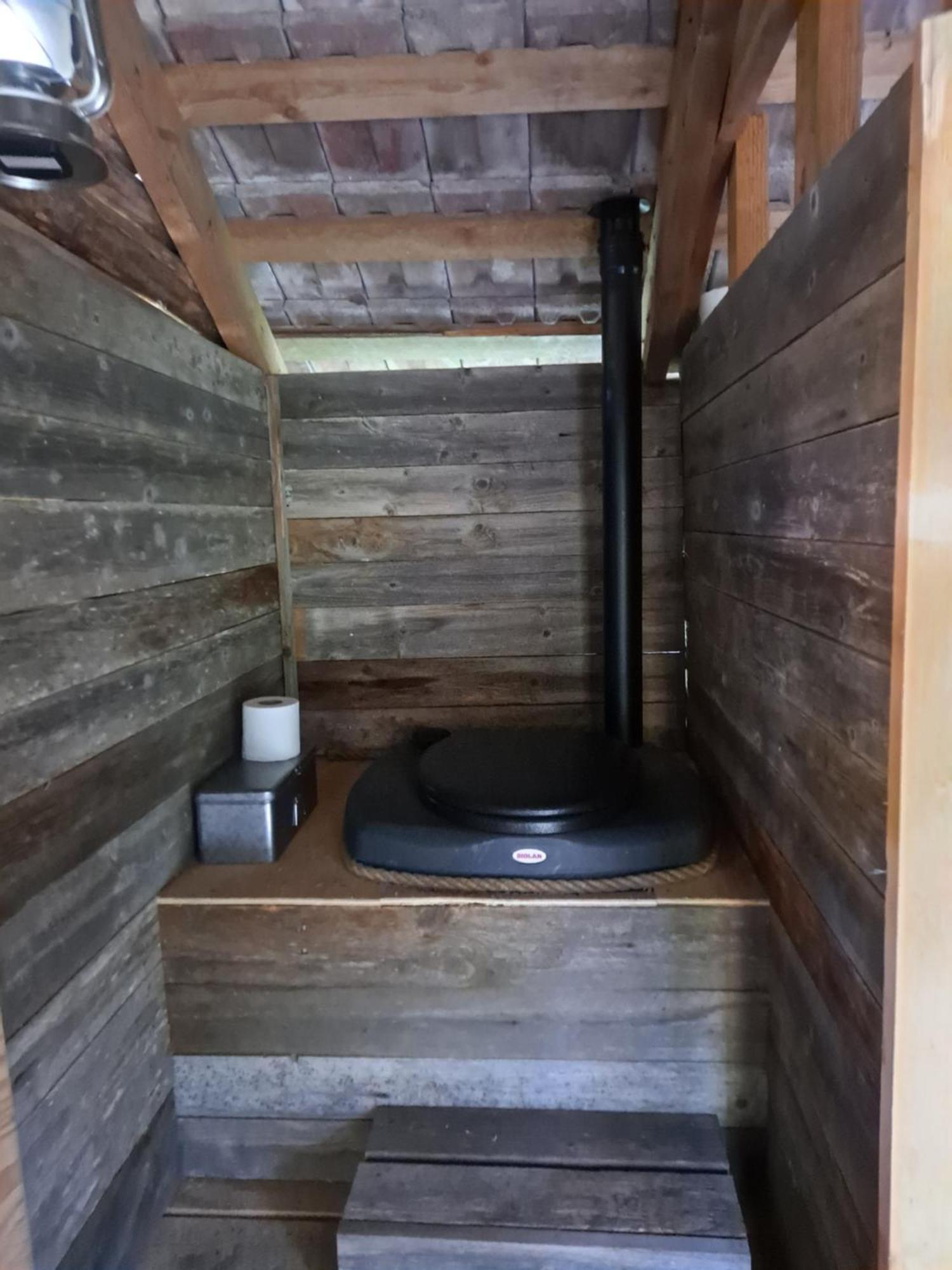 Levomaeki Farm Cottages Ypaja Номер фото